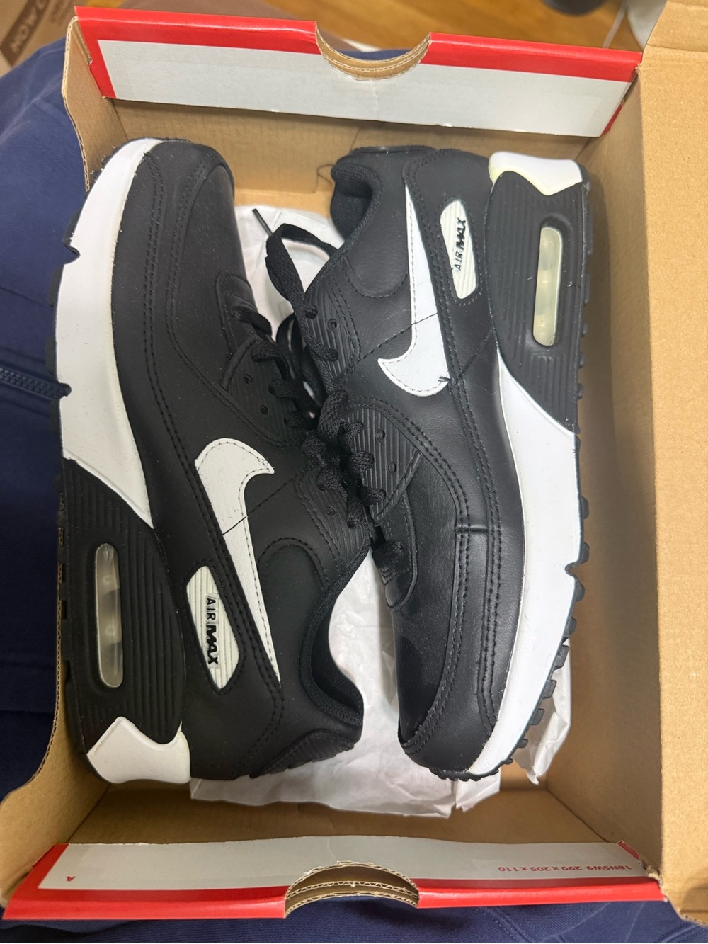 Nike Air Max 90 Leather black sneakers size US 6Y #airmax #kids